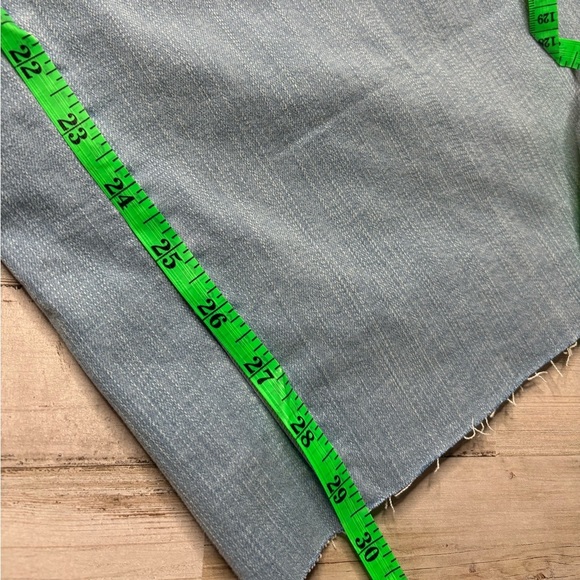 Torrid Perfect Wide Leg  Stretch Mid Rise Light Wash Jeans Women Size 24 - Picture 5 of 15